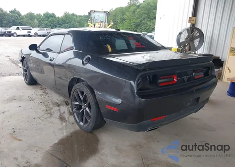 2019 Dodge Challenger Sxt from USA, damaged, VIN 2C3CDZAG8KH566699